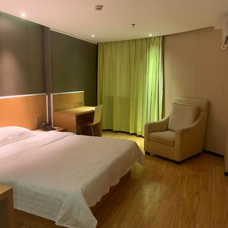 7Days Inn Yunfu Luoding Central Bagian luar foto
