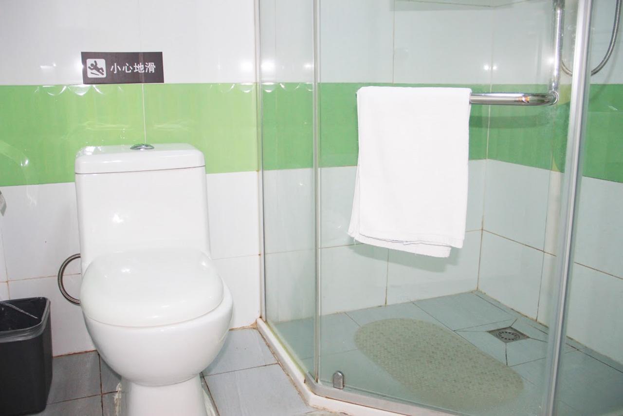 7Days Inn Yunfu Luoding Central Bagian luar foto